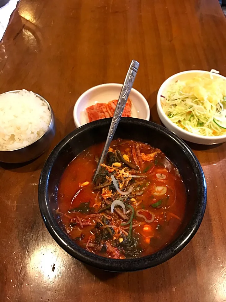 ユッケジャンクッパ定食|山内博之さん