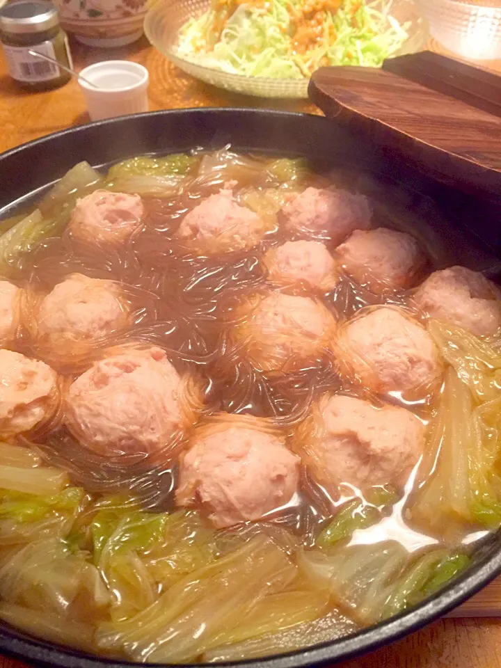 鶏団子と春雨と白菜のスープ鍋|udomegu☆さん