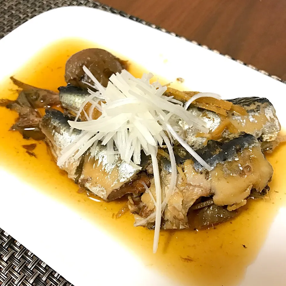 Snapdishの料理写真:イワシの梅煮
#晩ごはん #単身赴任飯|Koichi GOGOさん