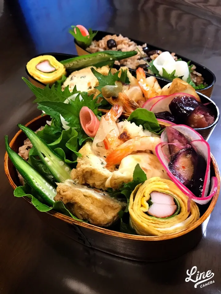 マダム とんちんさんの料理 今日の二人のお弁当ははんぺんで海老カツ🦐^_^
餃子の皮、春巻きの皮でもプリプリサクサク美味しいよ😋|とんちんさん