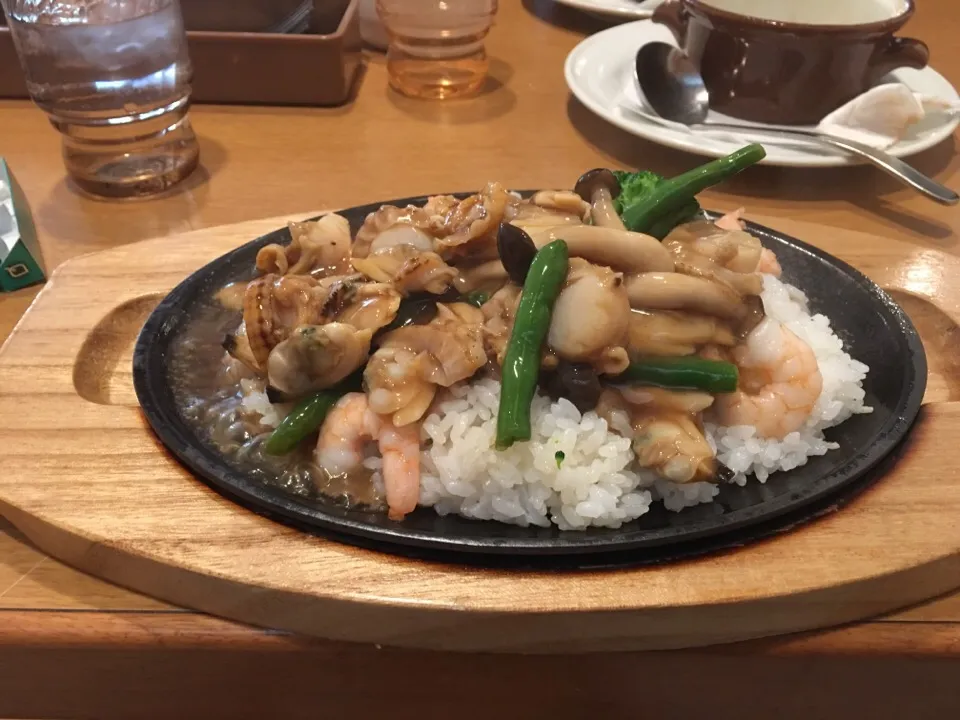 #cocos#熱々鉄板飯@#＠ランチ|畑田 成治さん