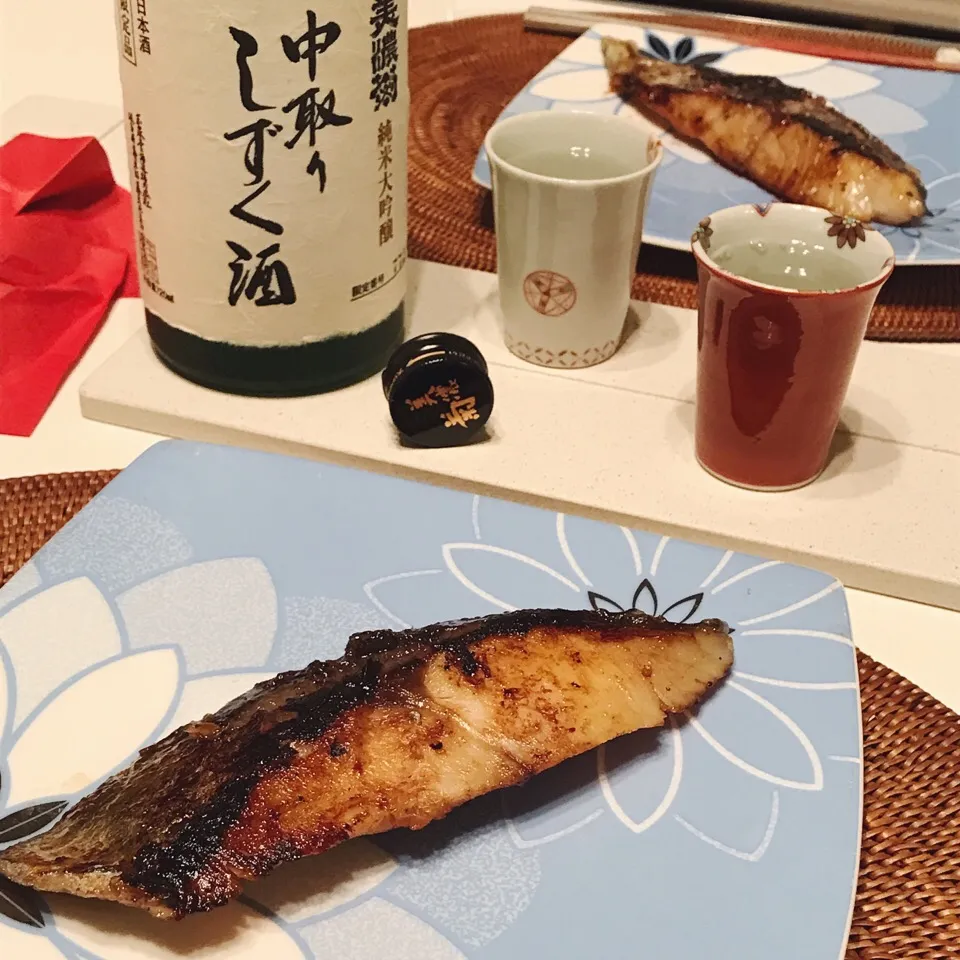 粕漬けと
美濃菊 中取りしずく酒🍶純米大吟醸|麻紀子さん