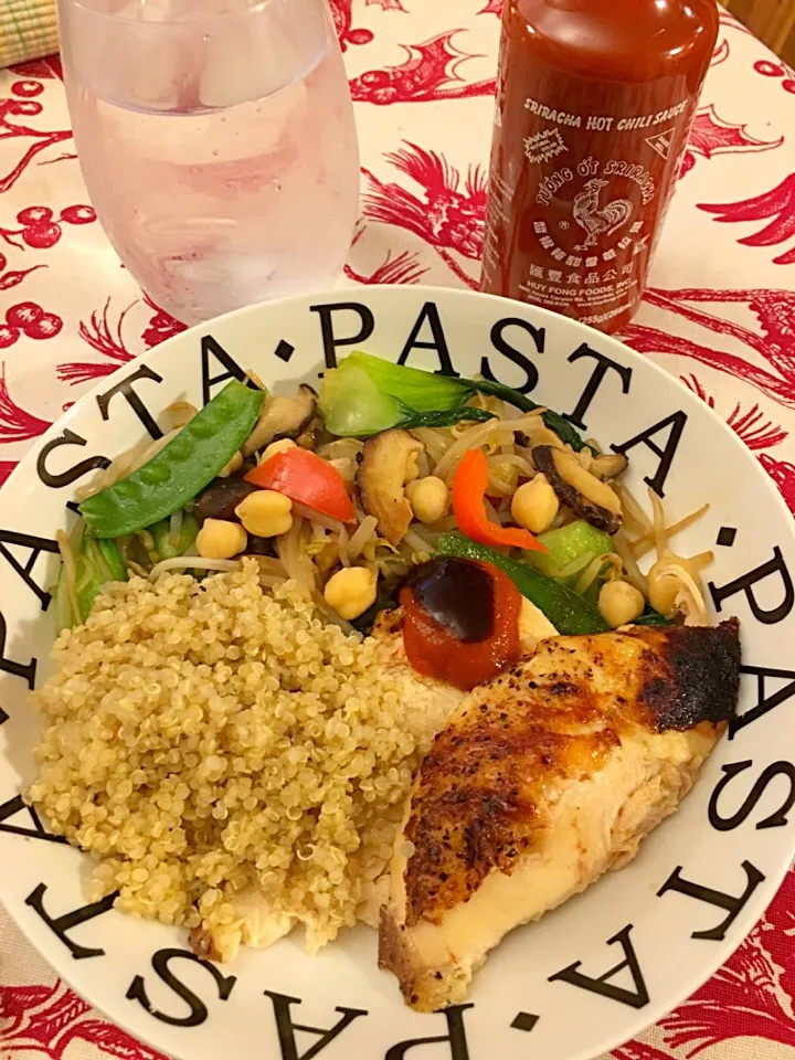 Stir~Fry Veggies(beansprouts, baby bokchoy, shitake, garbanzos, snowpeas, & redbellpeppers), Quinoa, & lemonpepper roasted chicken|🌺IAnneさん