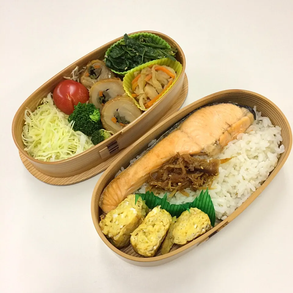 弁当（甘塩鮭、じゃこ入り玉子焼き、鶏肉野菜ロール、切り干し大根、ほうれん草ゴマ和え、サラダ、生姜佃煮、麦ご飯）|SasaMasa213さん