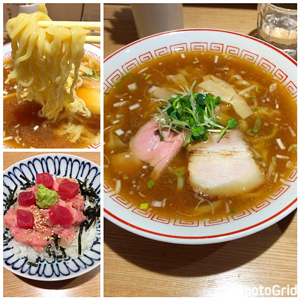 Snapdishの料理写真:無化調醤油ラーメン(スッキリ)と本鮪とろたくちらし@きたかた食堂(新橋)|yoooochanさん