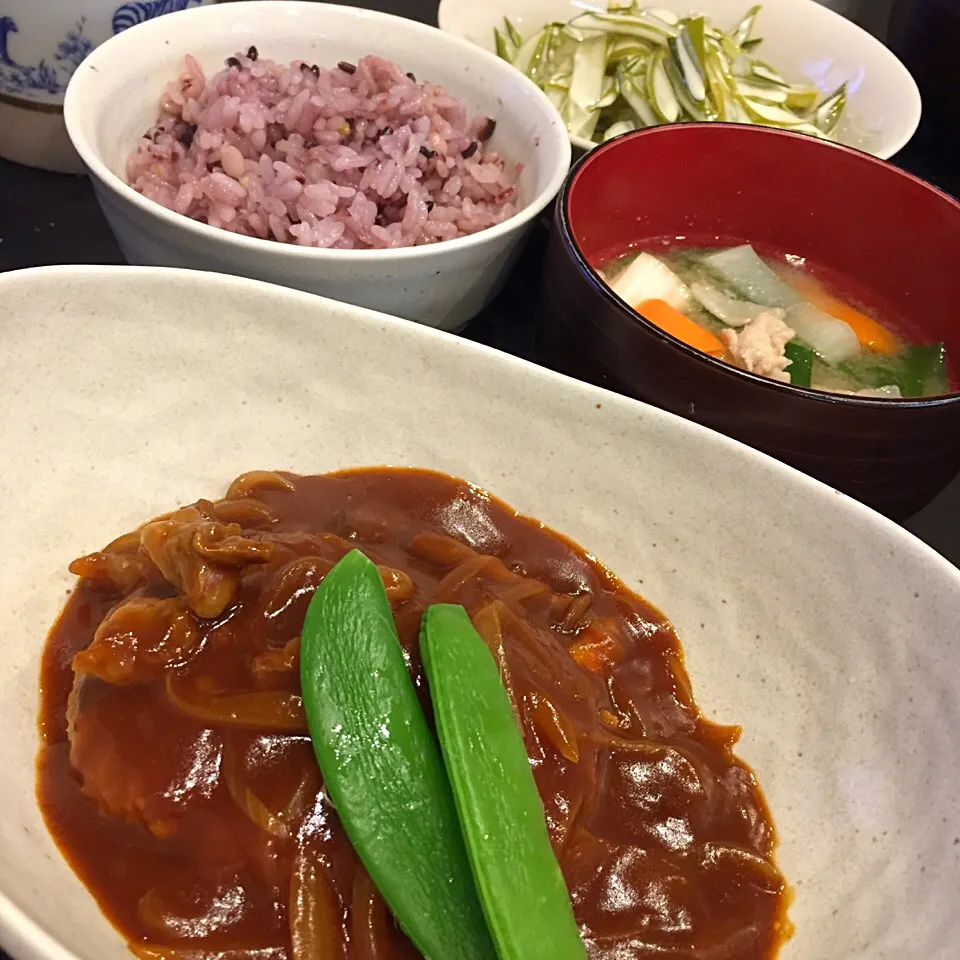 Snapdishの料理写真:#ハンバーグ定食 2017/01/26夕飯|ヨッチャンさん