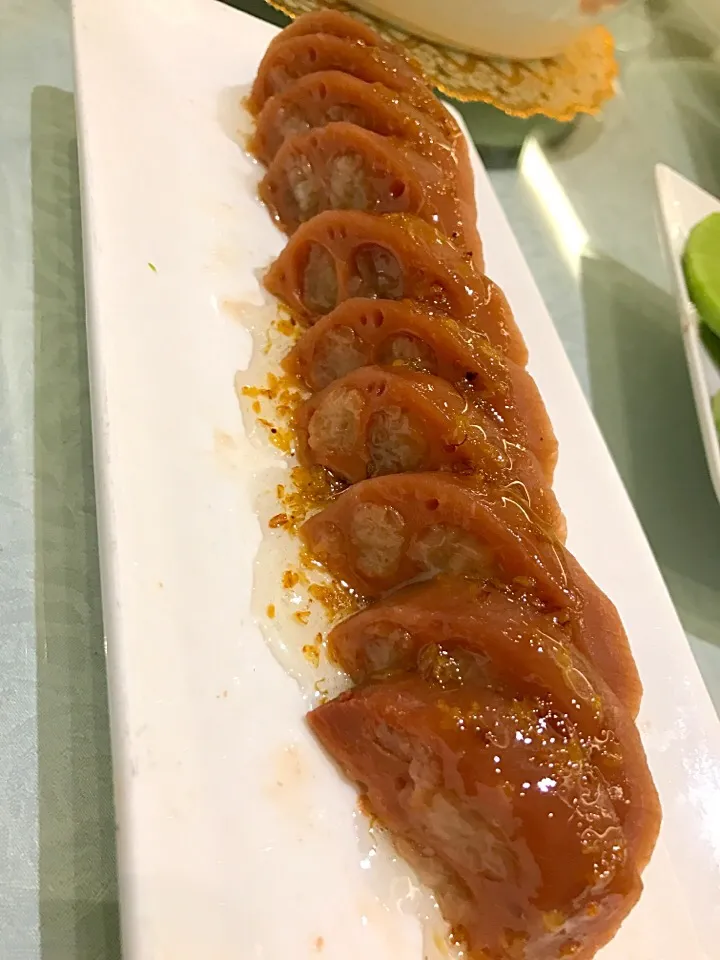 Snapdishの料理写真:桂花糯米藕|NAさん