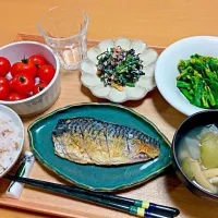 Snapdishの料理写真:塩サバ、白和え、茹でアスパラ菜、ナスと大根の味噌汁、ミニトマト|ねむねこさん