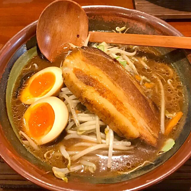 Snapdishの料理写真:味玉味噌ラーメン|あゆみんさん