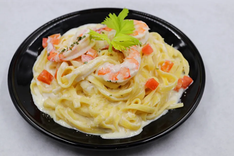 #Shrimp alfredo|Sam Phonilさん