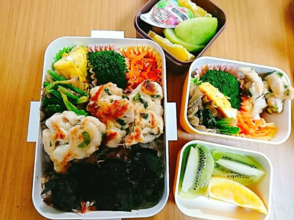 Snapdishの料理写真:17*1*26  娘弁当🎵息子弁当|hilocoさん