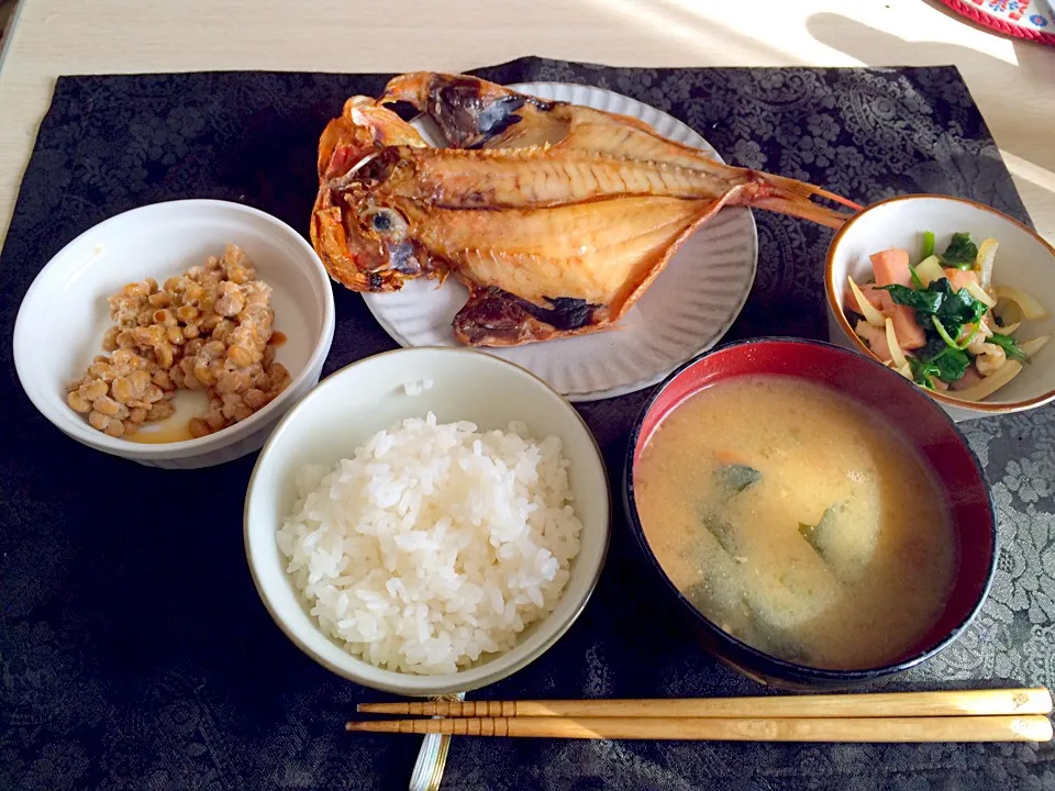 贅沢休日の朝ごはん🌼|hina＊管理栄養士さん