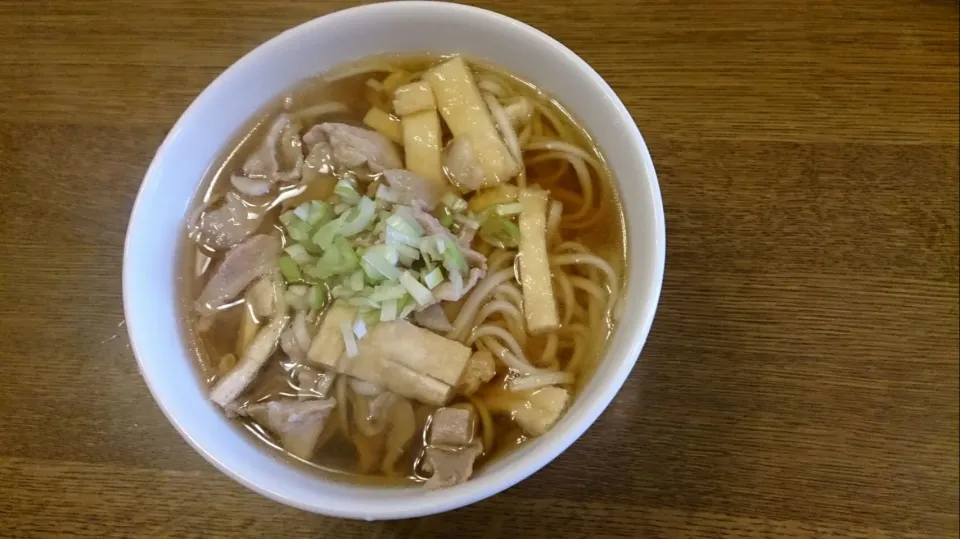 肉うどん|チャーリーさん