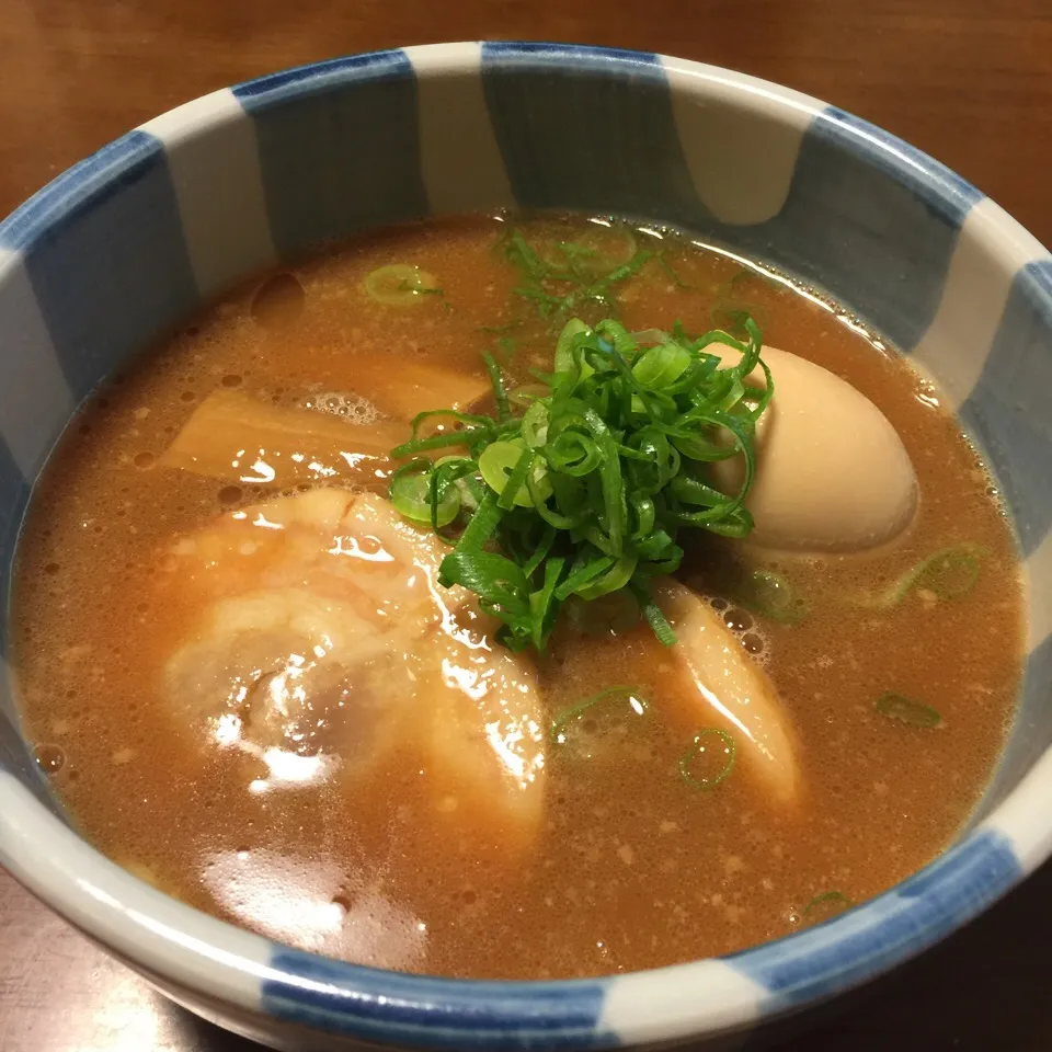 醤油とんこつラーメン|愛ペガさん