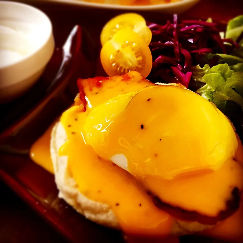 Snapdishの料理写真:〜Eggs Benedict〜|nainaiさん