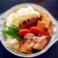 Snapdishの料理写真:✳︎冷凍弁当✳︎ 鍋焼きうどん 鶏味噌鍋|aka-makiさん