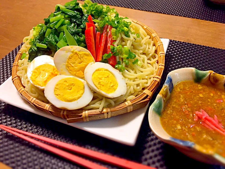 Snapdishの料理写真:山盛りカレーつけ麺|ゆっちこさん