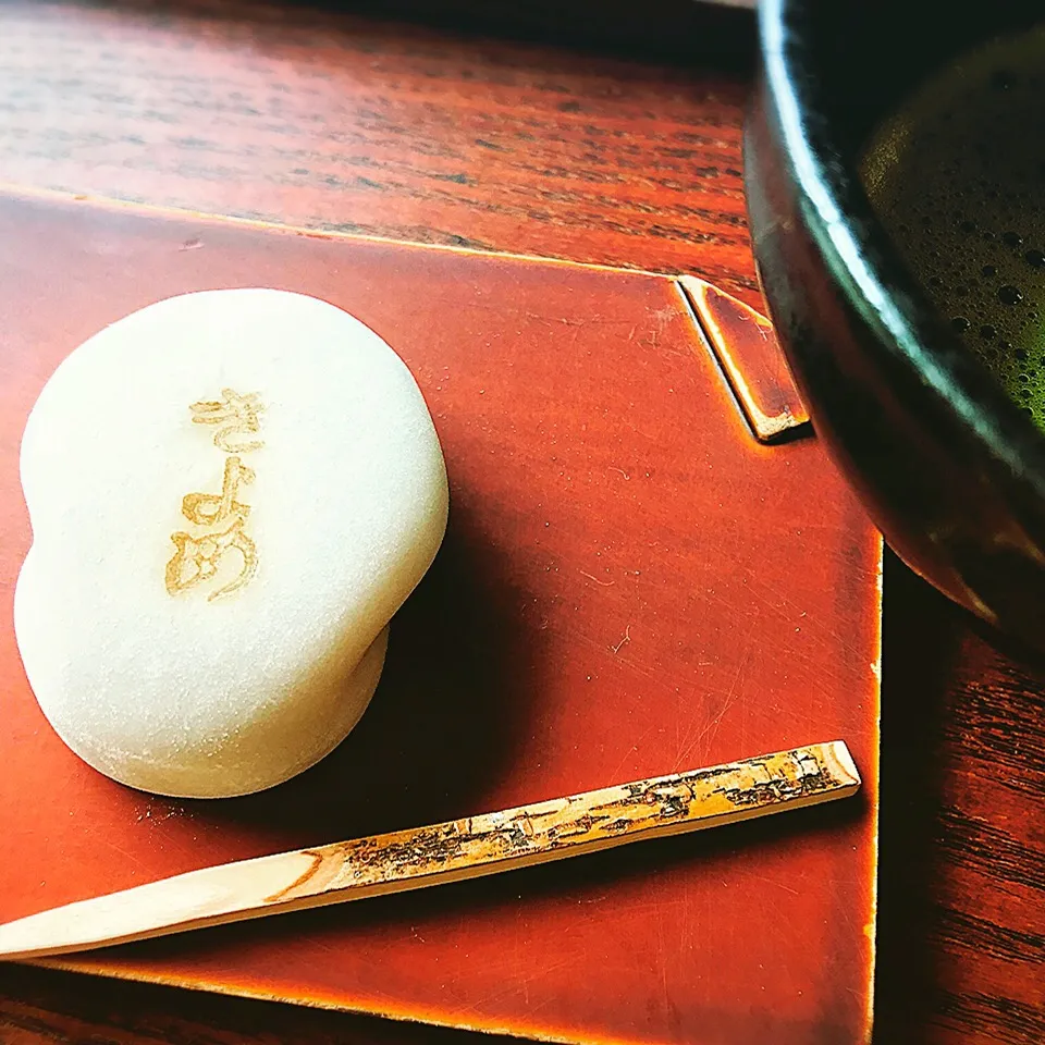 熱田神宮にお詣り後に、きよめ餅🍵|シホさん