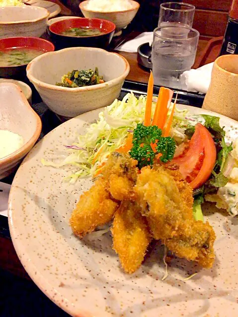 カキフライ定食|原田さん