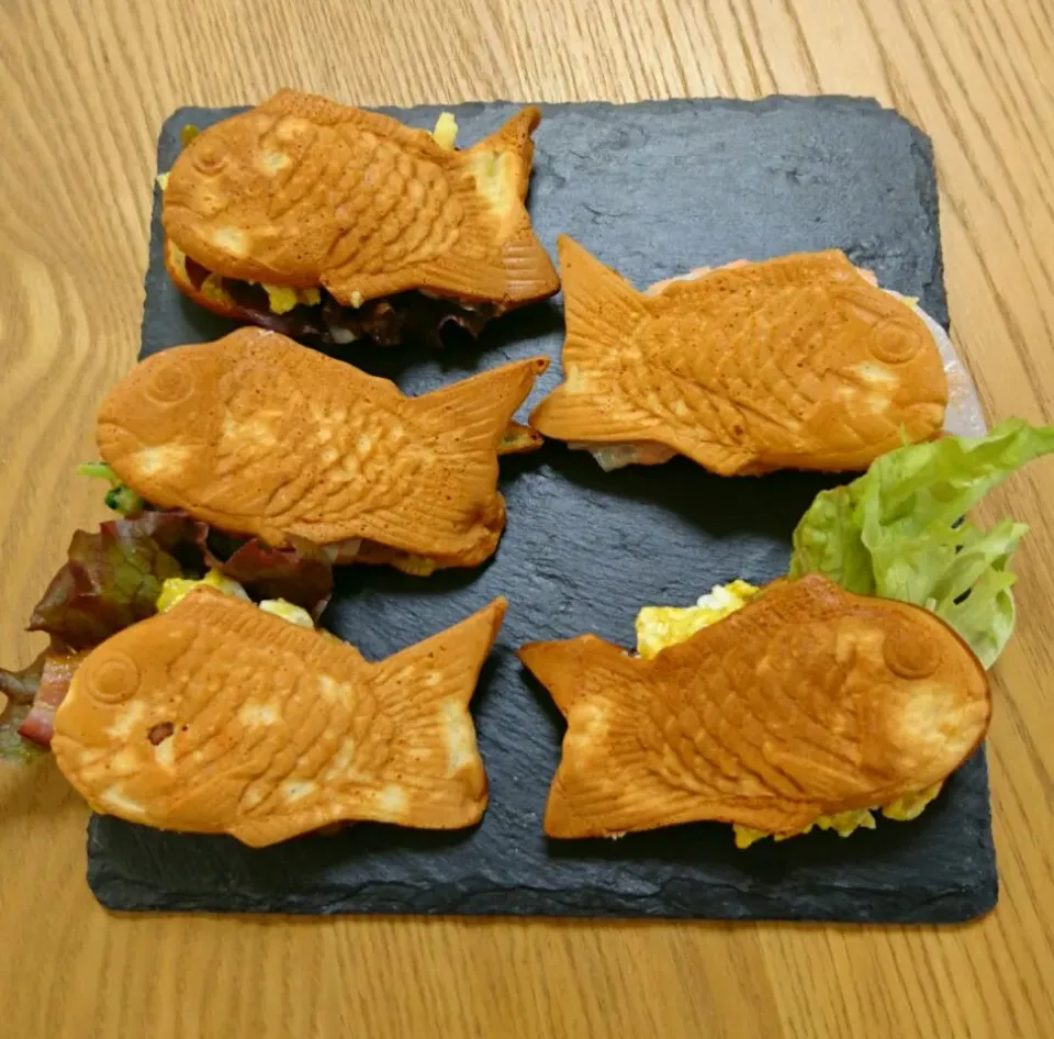 Snapdishの料理写真:『話題のたい焼きサンド作ってみた♪ ボンのお弁当～🌠』|seri-chanさん