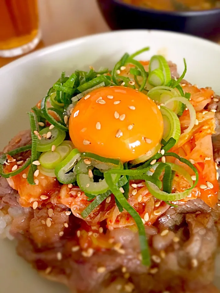 Snapdishの料理写真:お家焼肉の残りで焼き肉丼|tamicoさん