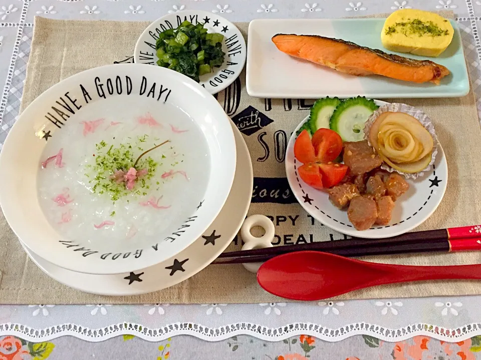 Snapdishの料理写真:🌸さくら粥の鮭御膳 🌸|Kii mamaさん