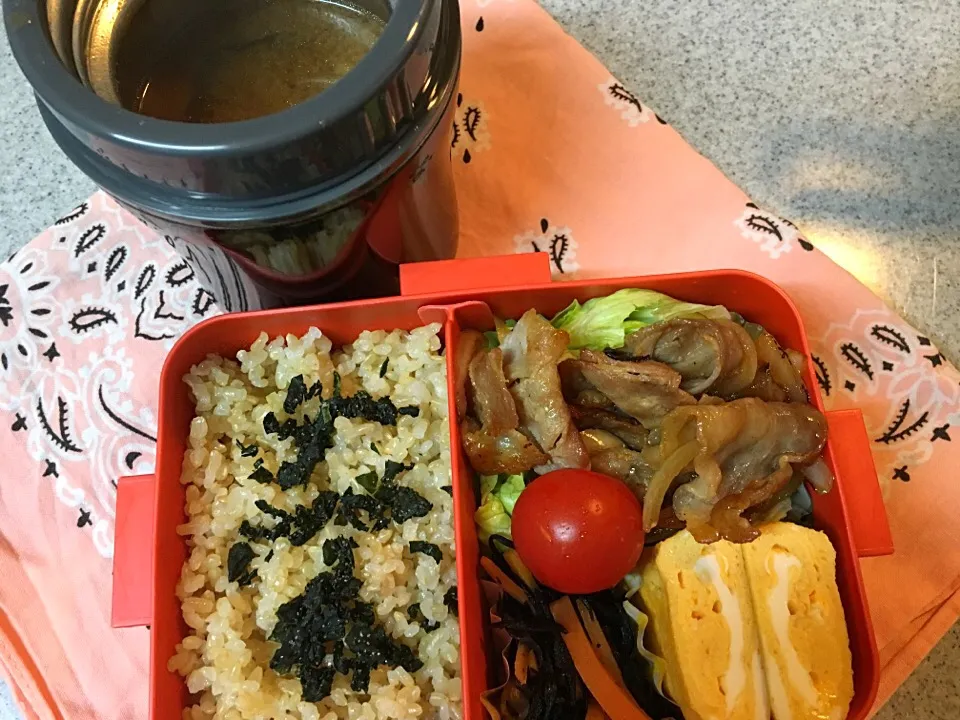 1/30☆焼肉弁当☆〜最近はお味噌汁付き〜|Satokoさん