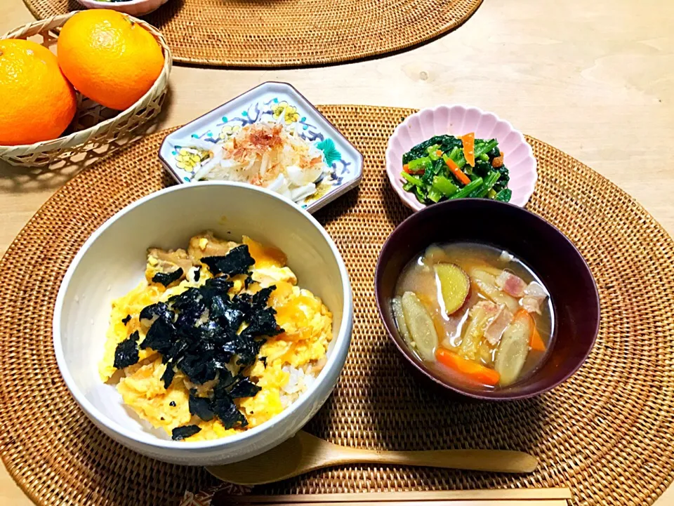 ホッとする味❣️親子丼定食|シホさん