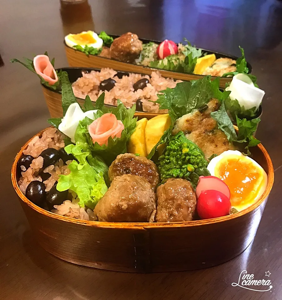 今日の2人のお弁当🍱 お赤飯みたいなもち麦黒豆ご飯|とんちんさん