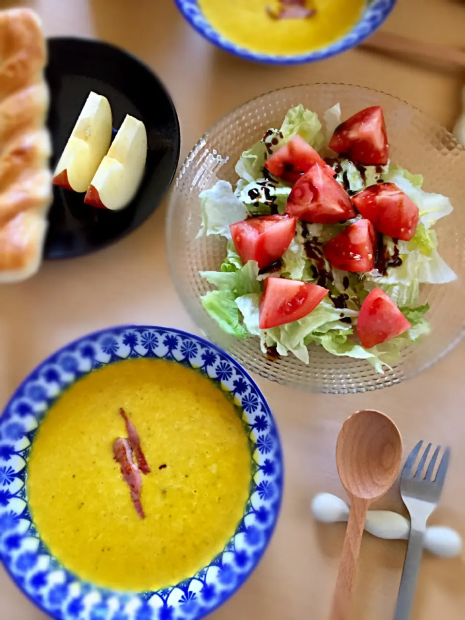 カボチャスープで朝食|Inniさん