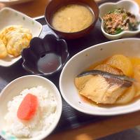 ✱ぶり大根
✱揚げ餃子
✱ほうれん草のお浸し
✱味噌汁