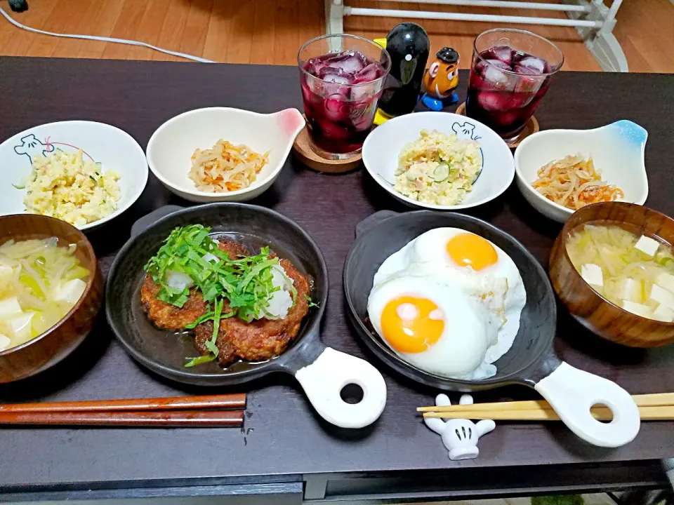 おろしバーグ♥チー玉バーグ♥ポテサラ♥切り干し大根|みーさん