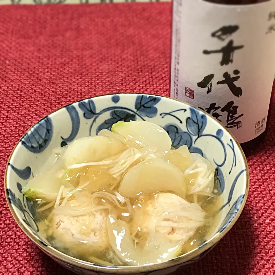 Snapdishの料理写真:カブとエビ団子のあんかけ煮|yastos11さん