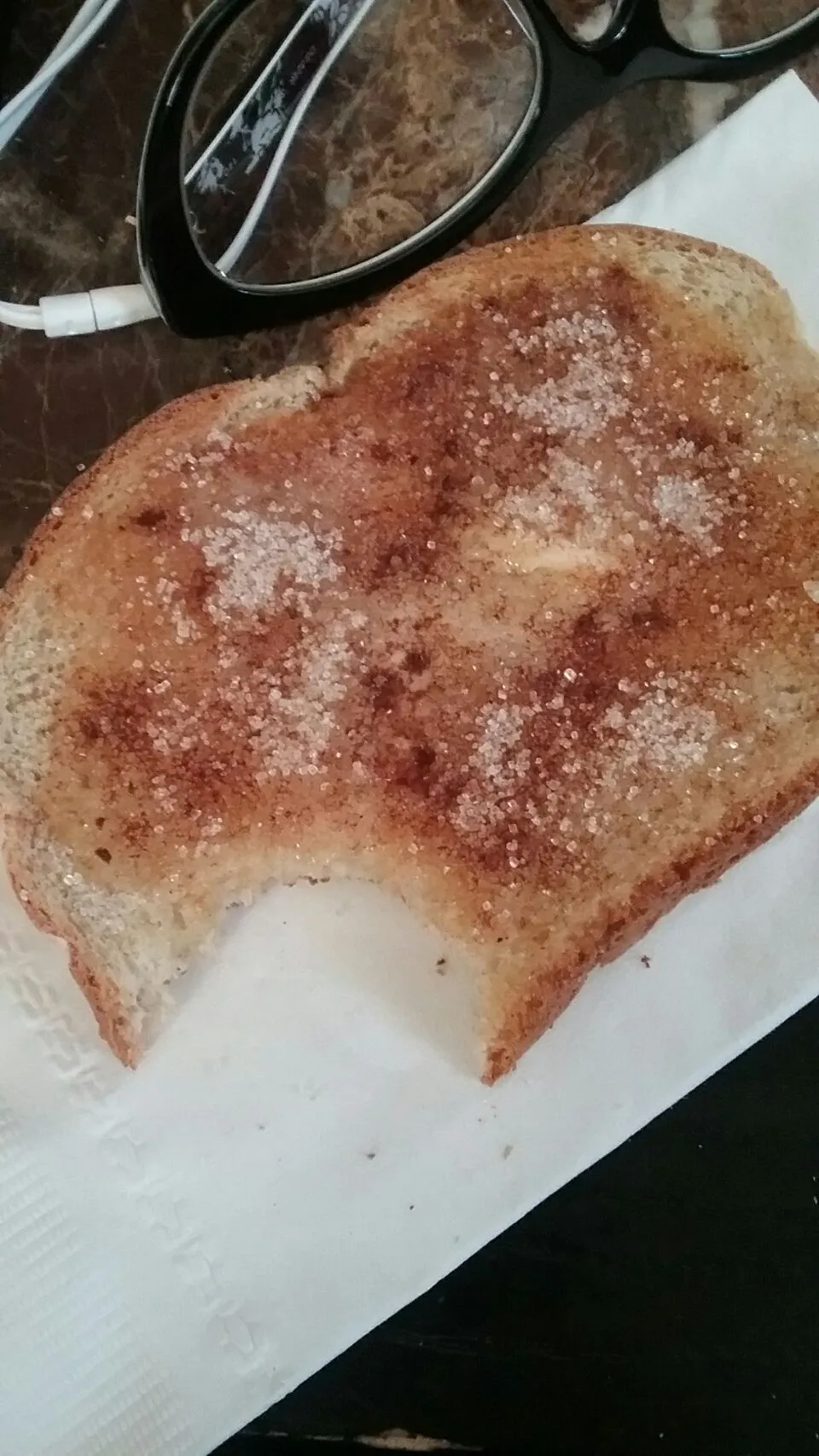 oatmeal bread with butter and cinnamon sugar.|Polly Gelfusoさん