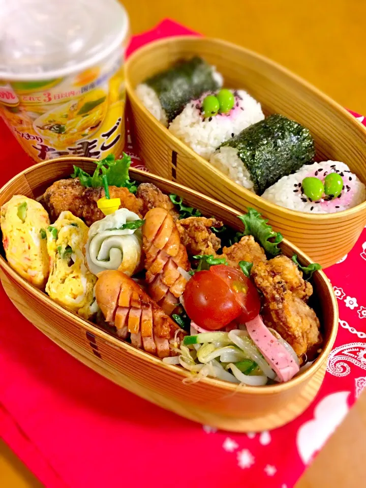 息子君弁当🎶
塩唐揚げ
色どり玉子焼き
ウイン
チーちく
もやしサラダ
俵おにぎり|BooBooさん