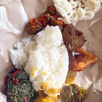 Snapdishの料理写真:Nasi rames|Astrid Ocdetiさん