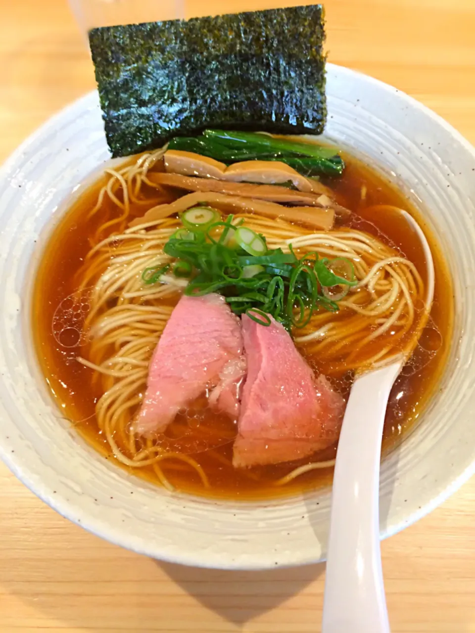 Snapdishの料理写真:らぁ麺(醤油)@麺屋 さくら井|morimi32さん