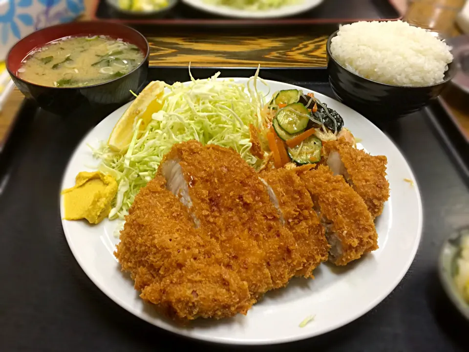 特上ロースとんかつ定食@かもだ|マニラ男さん