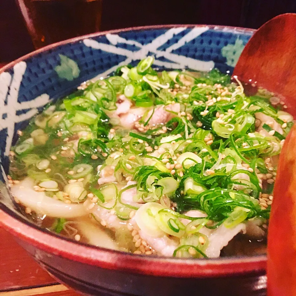 南行徳 肉うどんの戸上屋さん〜関西を頼んだけどネギと合っていて美味しかった😋|moririyyyさん