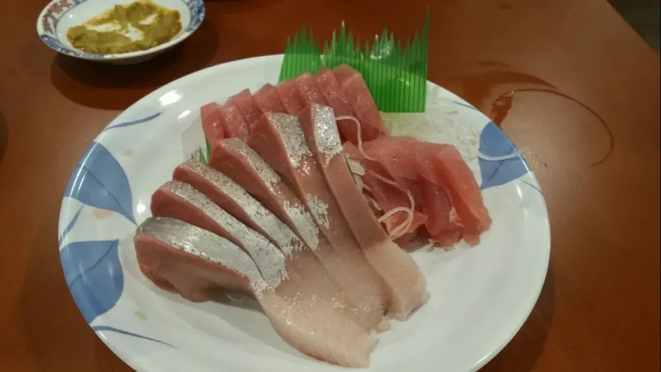 Hamachi belly and Maguro|秋平さん