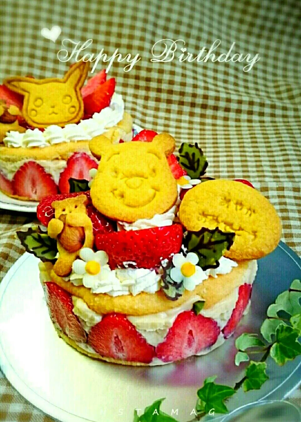 Snapdishの料理写真:小さな贈り物
12cmあまおうのフレジエ
 #お誕生日 
 #フレジエ
 #あまおう
 #かわいい|幸せまちこさん