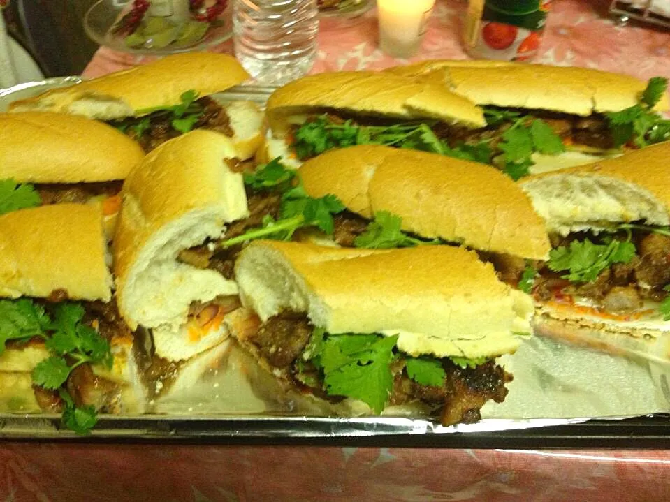 Snapdishの料理写真:Banh mi sandwiches for superbowl🏈 #superbowl #banhmi #bbqsandwich|🌺IAnneさん