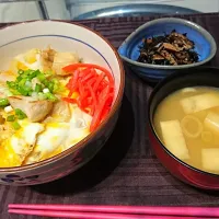 2017-02-05昼❤親子丼、ひじき|一人暮らしごはん🍴さん