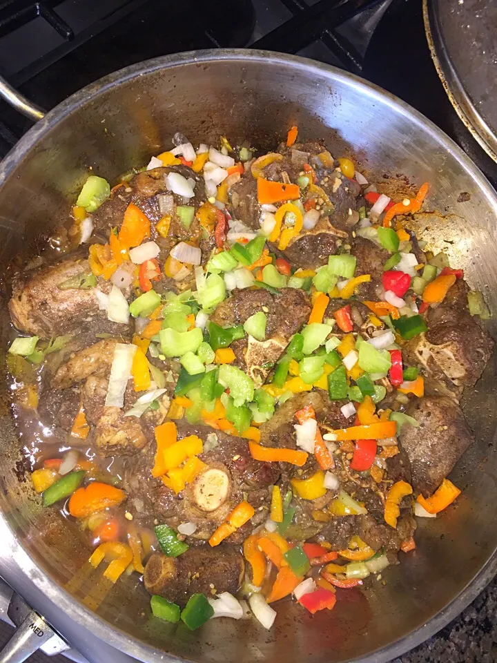 Oxtail stew coming up|Tawanjaさん