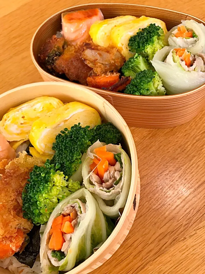 Snapdishの料理写真:今日の夫婦弁当🍱
白菜の人参豚肉椎茸ぐるぐる煮、
焼き鮭、玉ねぎカボチャetcフライ
玉子焼き🤗🎶|5ネコママさん