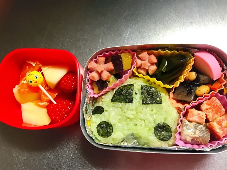 くるま 車  弁当|びいさん