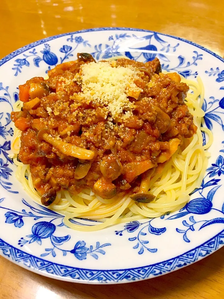 きのこ入りミートソースパスタ|はたはたが好きさん