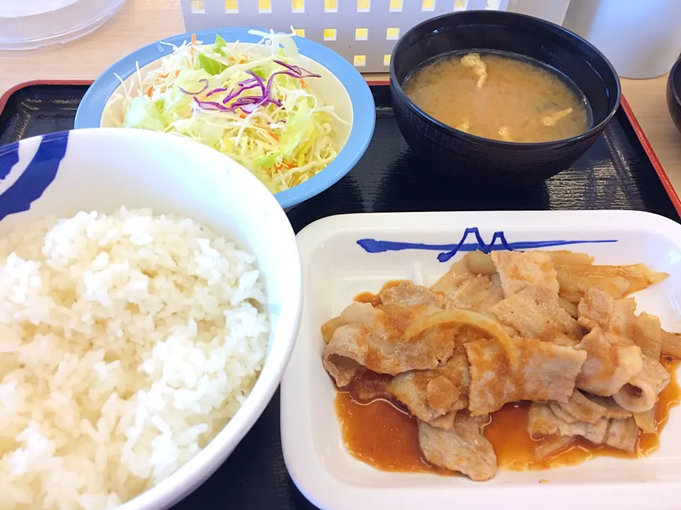 豚バラ生姜焼き定食（期間限定ご飯大盛り）|風流料理人さん