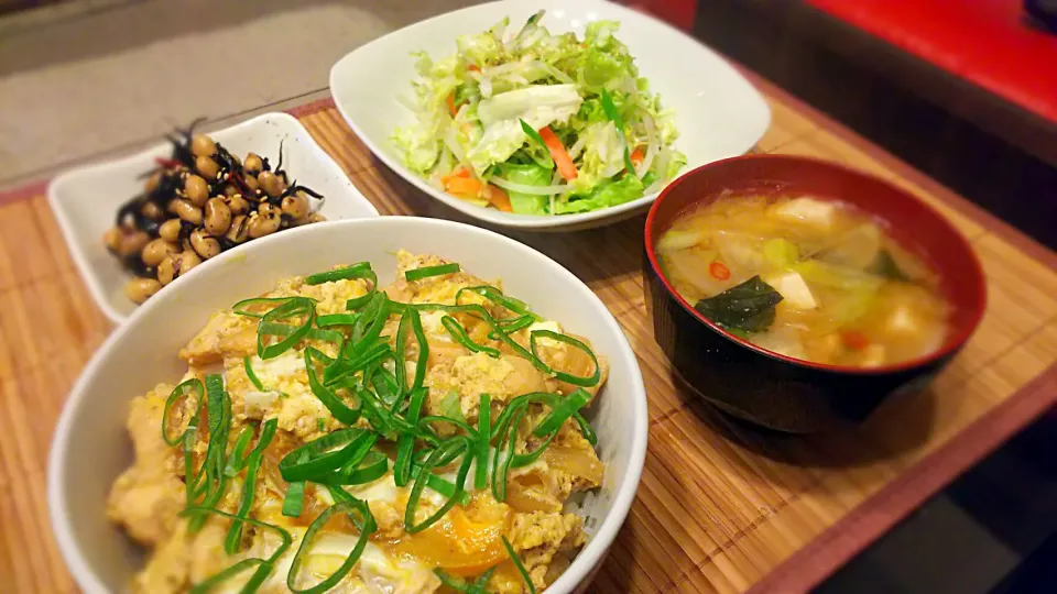 親子丼～
の晩ごはん✨|kaz(*･ω･)さん