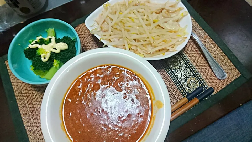 チリコンカン&ブロッコリー&豚肉と野菜蒸し|まぐろさん